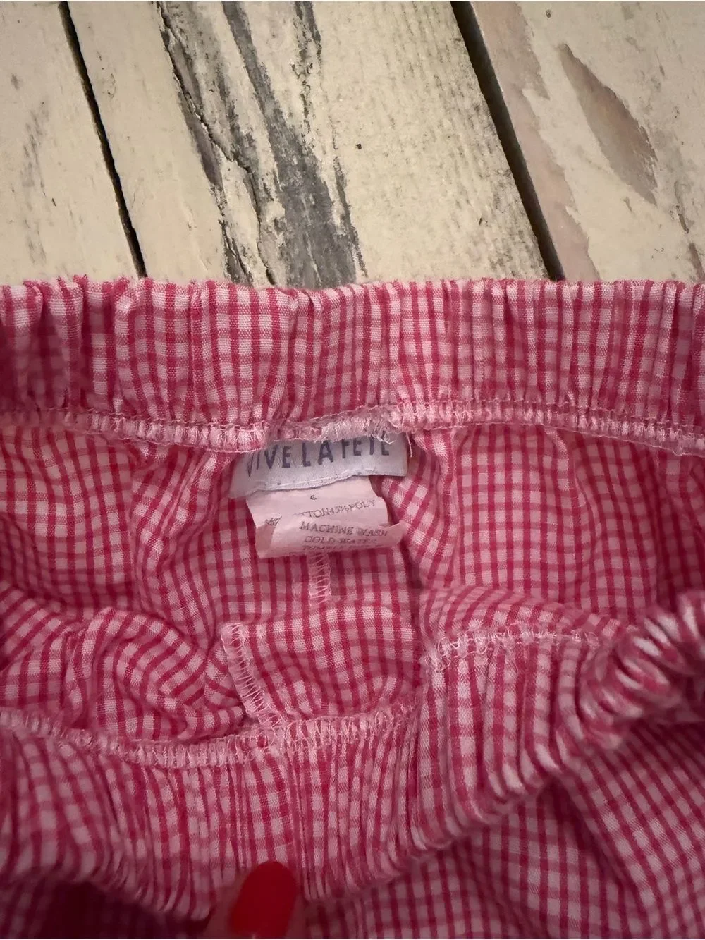 Vive la fete Raspberry Mini Check Girls Short With Ruffle Pockets